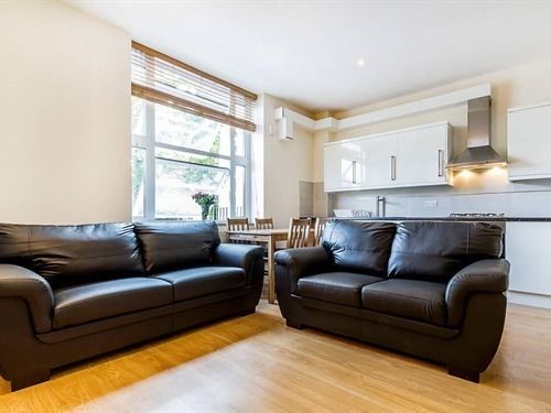 Windsor Holiday Apartments Лондон Экстерьер фото