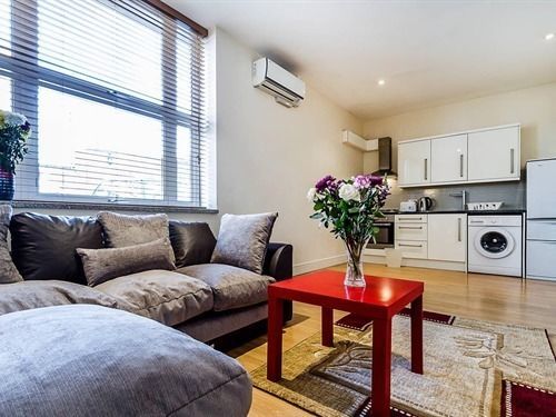 Windsor Holiday Apartments Лондон Экстерьер фото