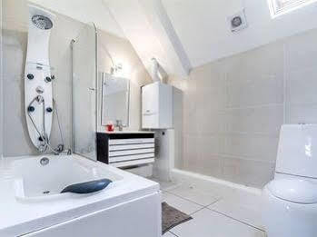 Windsor Holiday Apartments Лондон Экстерьер фото